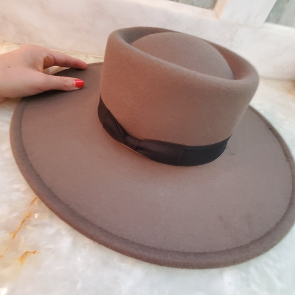 Collection of hats main image 4